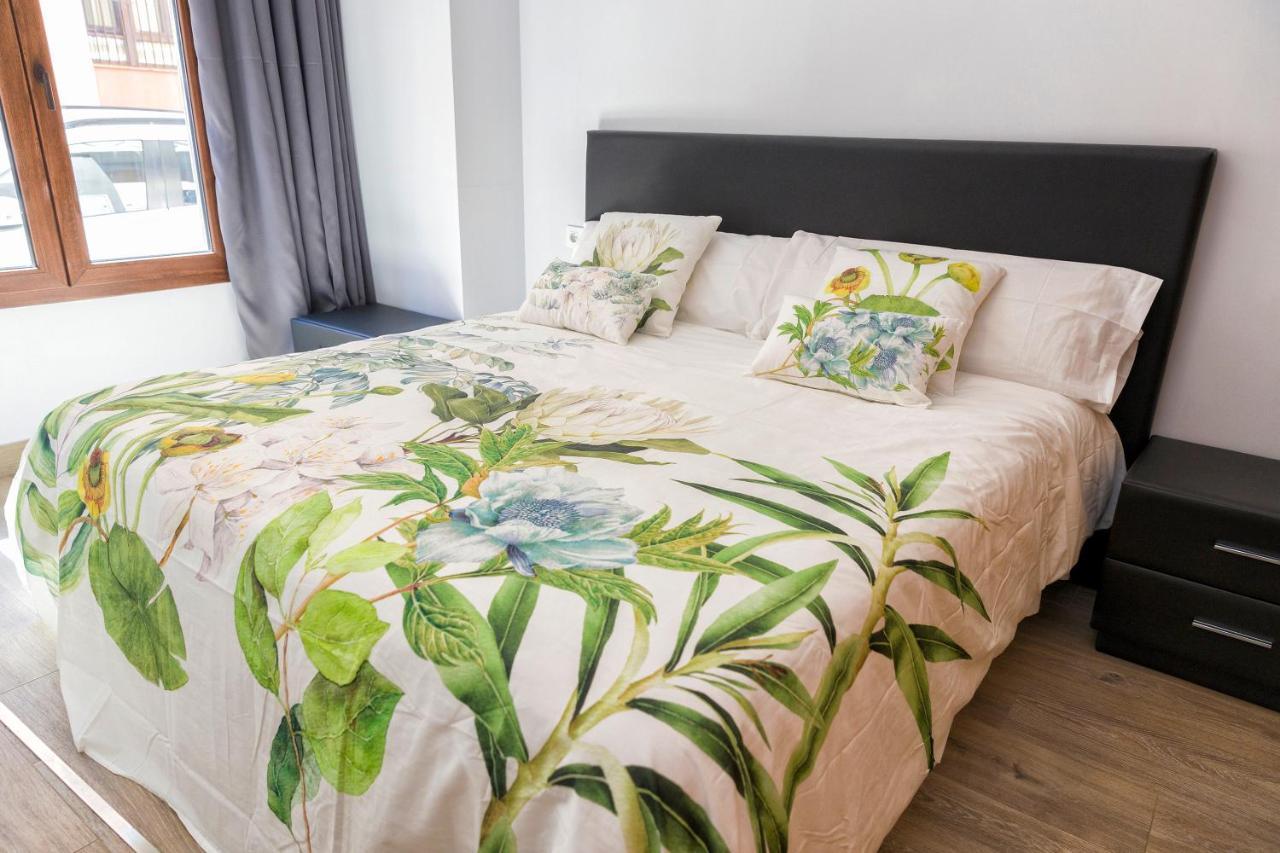 Apartamentos Onnight Málaga Kültér fotó
